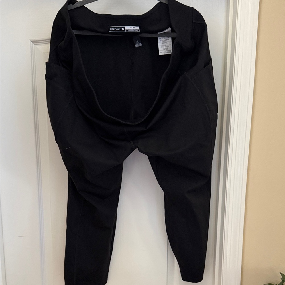 Carhartt Women’s Black Capri Leggings